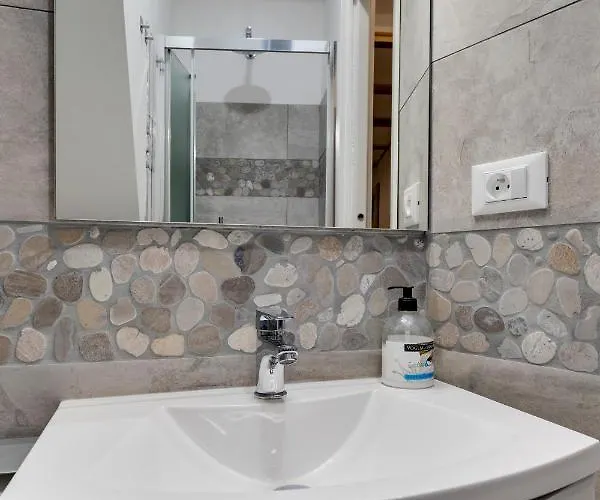 Apartment Duplex Des Sablettes Menton